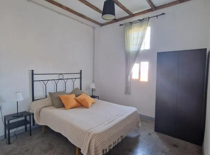 Casa Rocio * غيمار